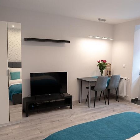 Var Apartman Eğri Dış mekan fotoğraf